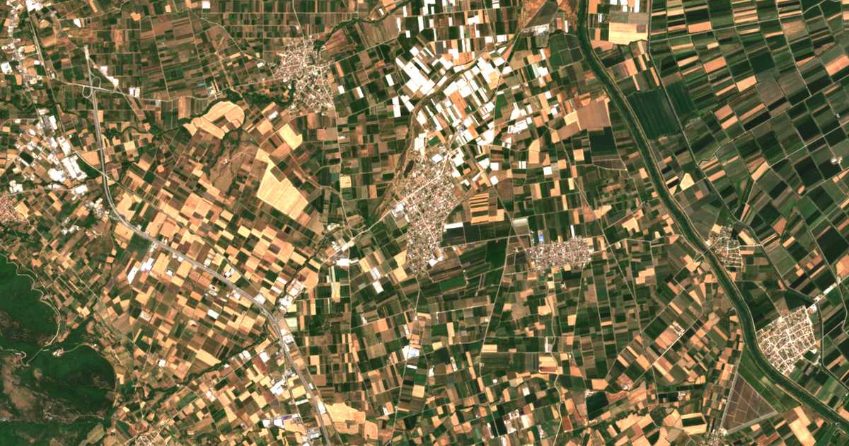 Mapa por satélite de Ágios Geórgios