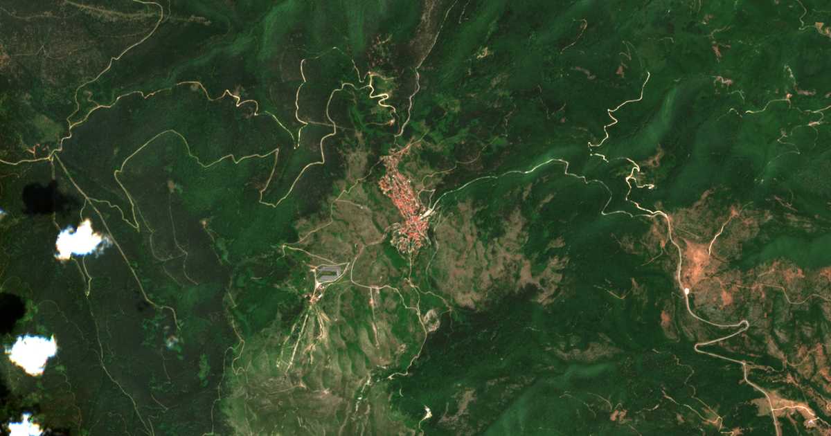 Mapa por satélite de Káto Vérmion