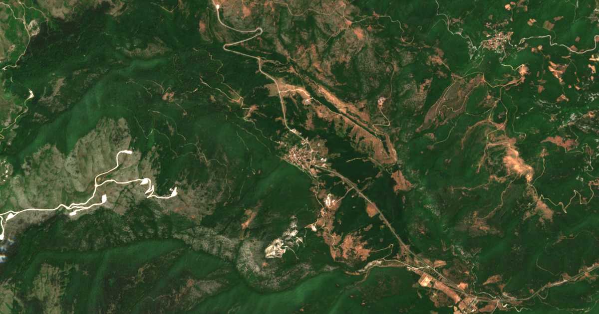 Mapa por satélite de Koumariá