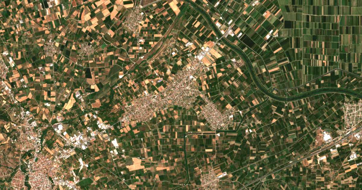 Mapa por satélite de Makrochórion
