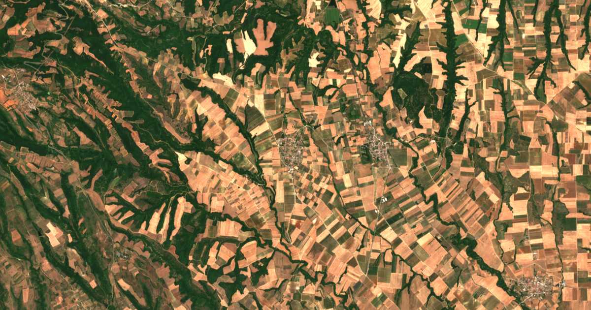 Mapa por satélite de Filyriá