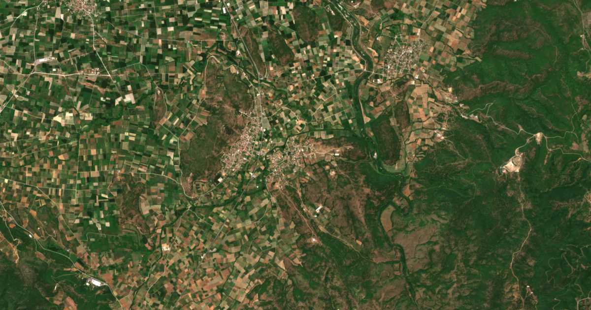 Mapa por satélite de Áloros