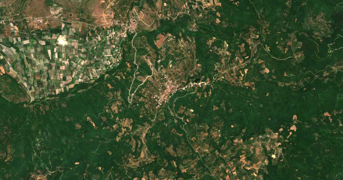 Mapa por satélite de Archángelos