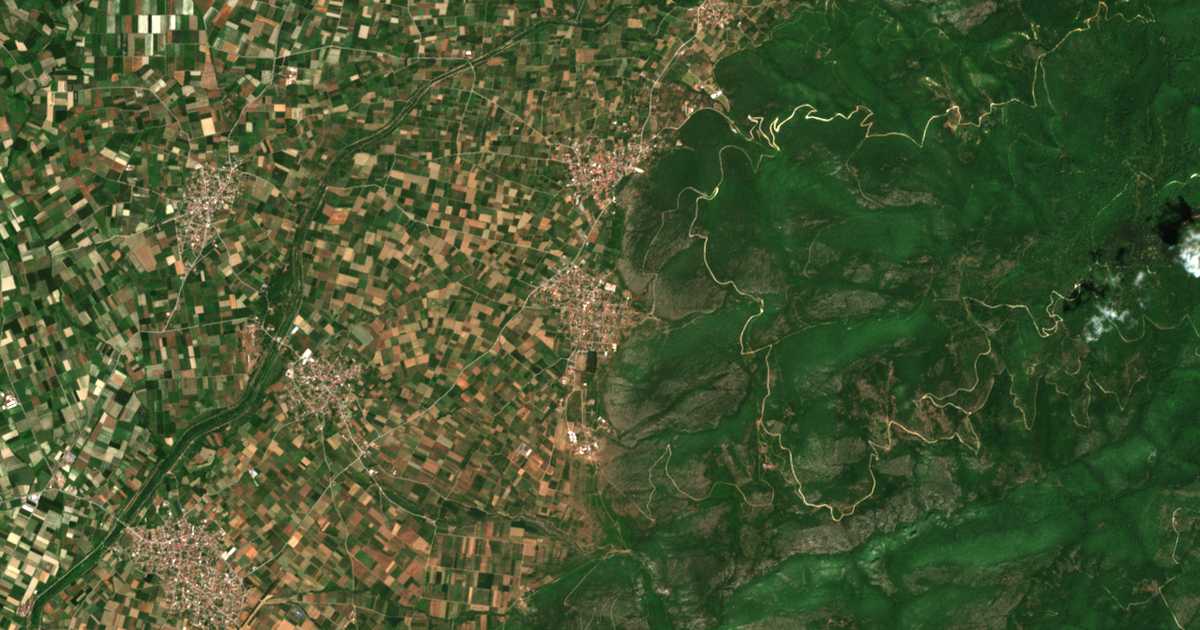 Mapa por satélite de Konstantía