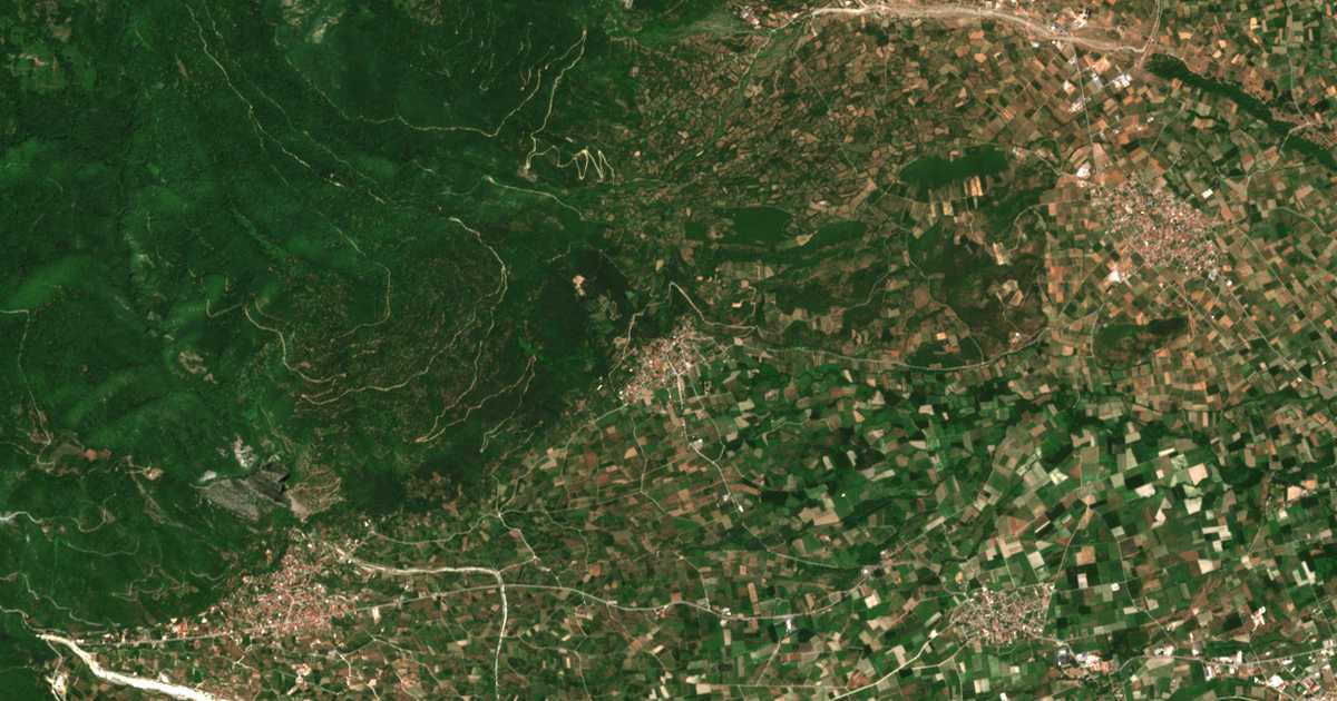 Mapa por satélite de Lykóstomon