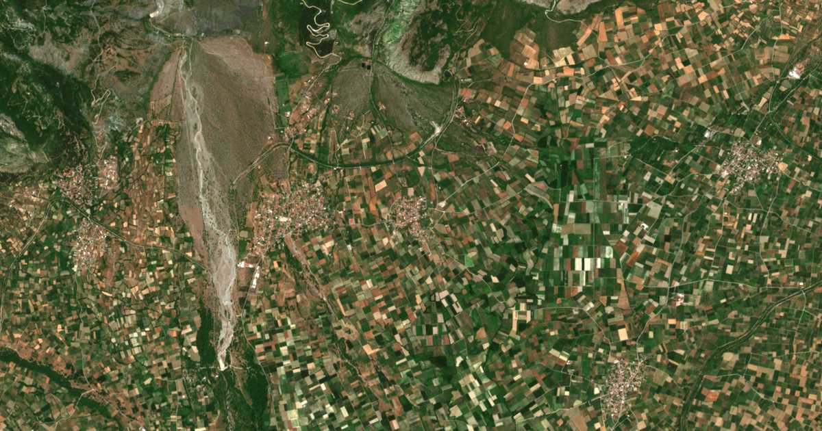 Mapa por satélite de Neochórion