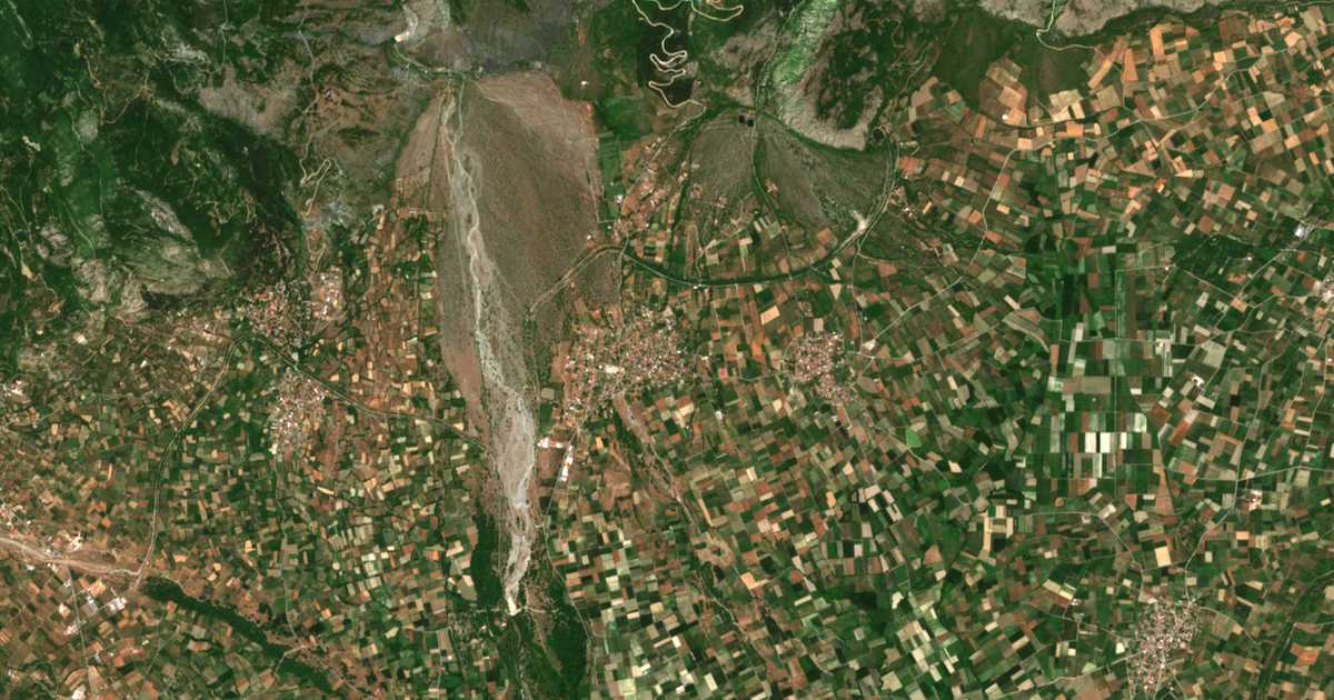 Mapa por satélite de Voreinón