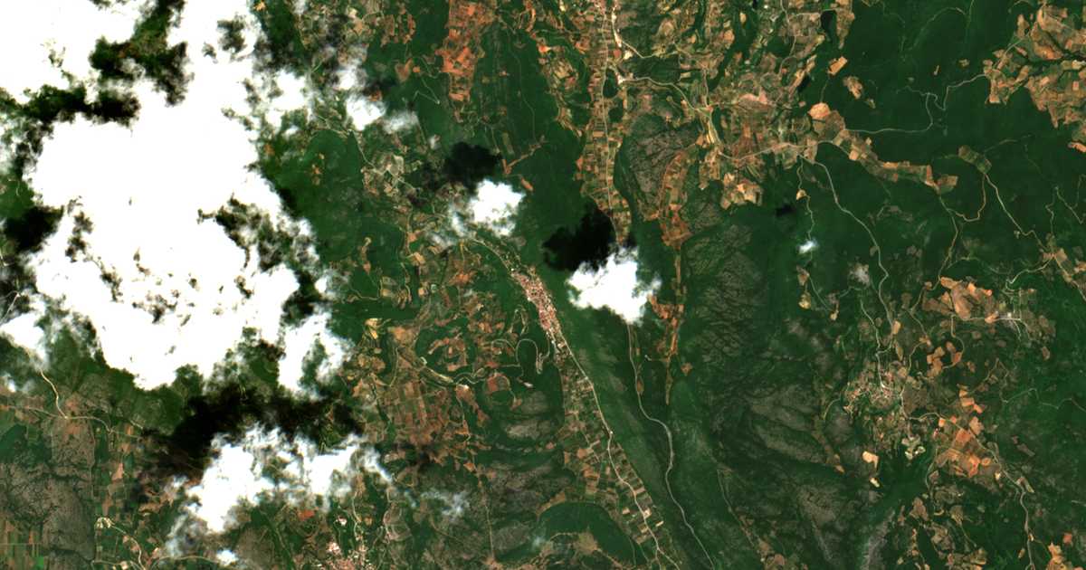 Mapa por satélite de Karydiá