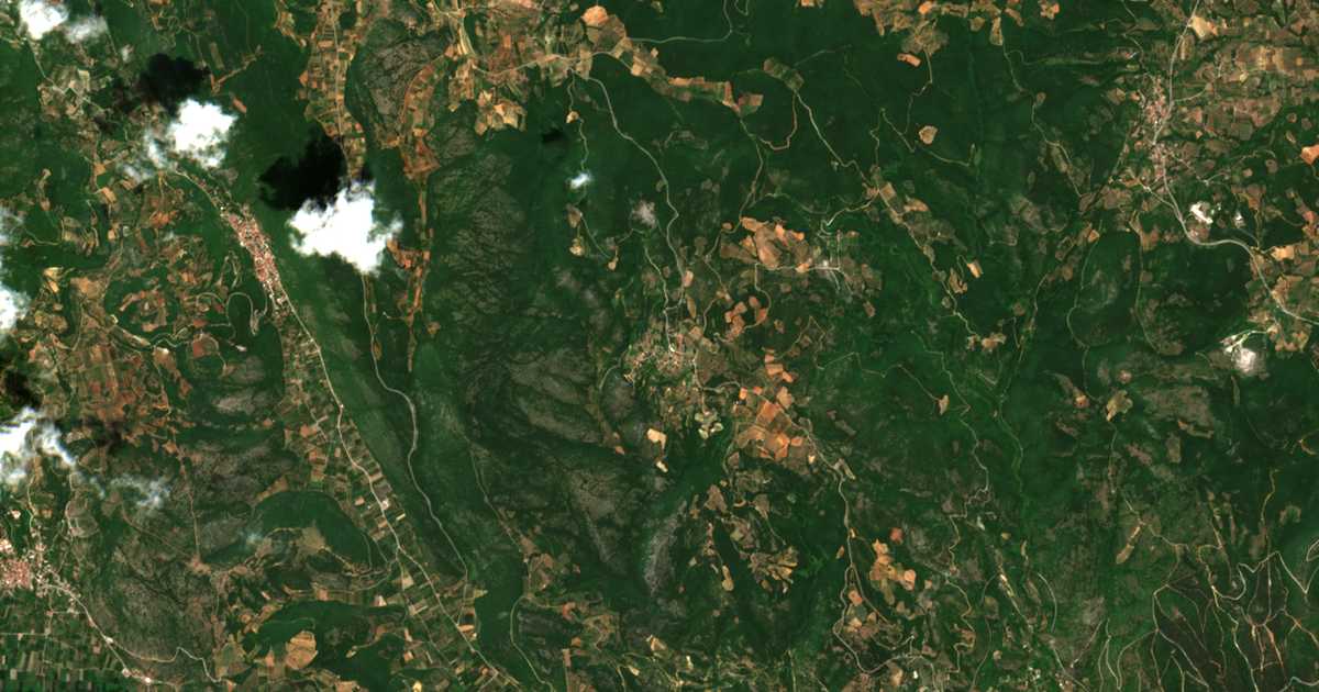Mapa por satélite de Lýkoi