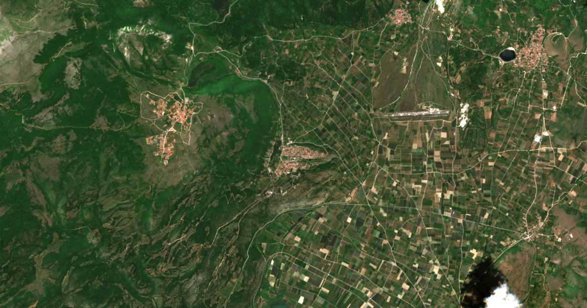 Mapa por satélite de Néos Ágios Athanásios