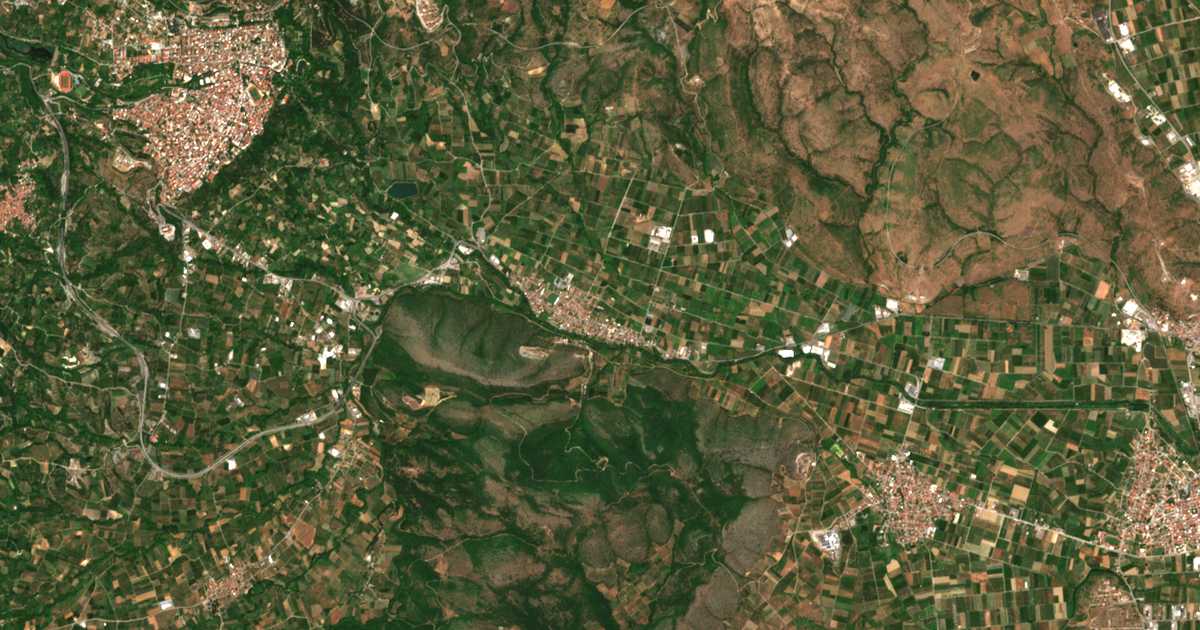 Mapa por satélite de Rizárion