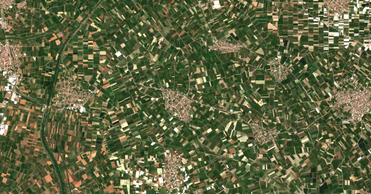 Mapa por satélite de Kalývia