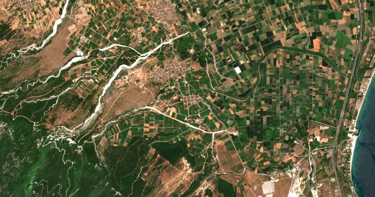 Mapa por satélite de Platanákia