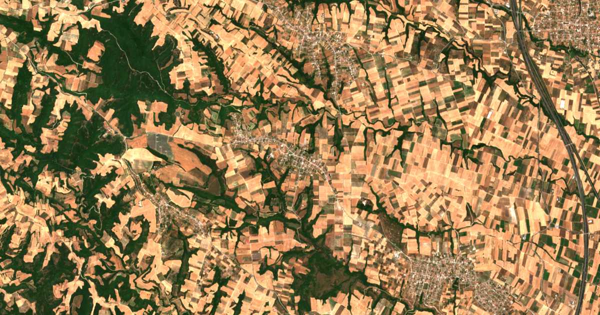 Mapa por satélite de Alónia