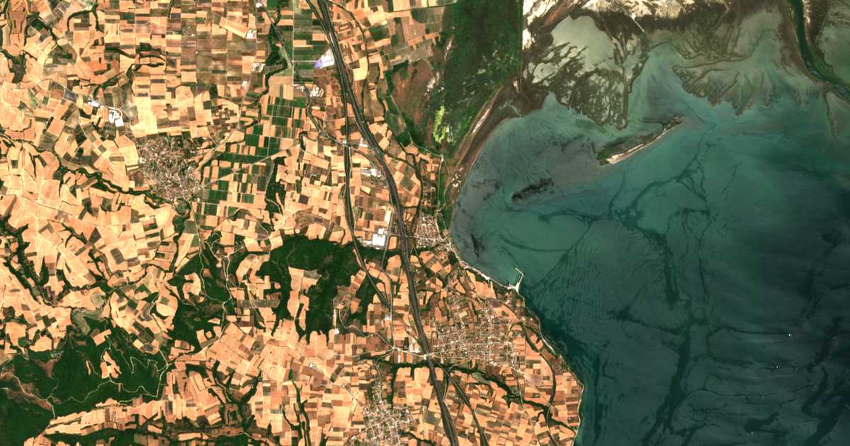 Mapa por satélite de Néa Agathoúpolis