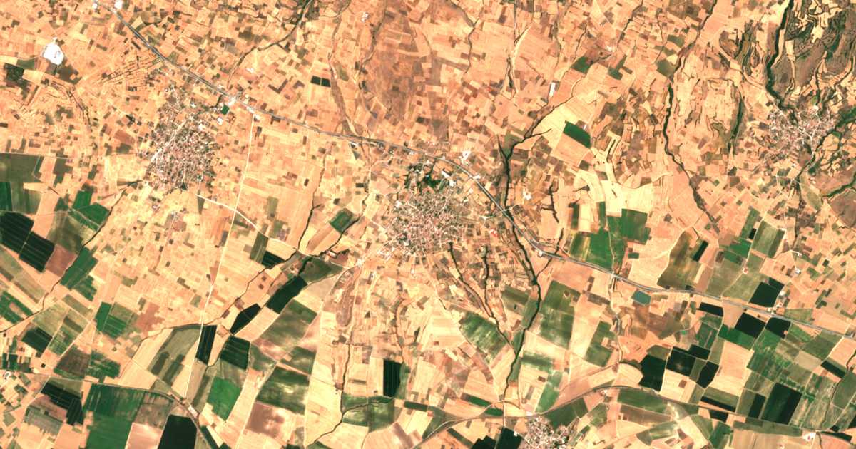 Mapa por satélite de Pentápolis