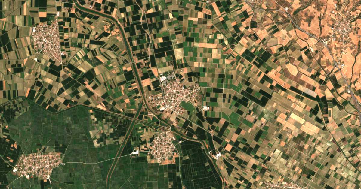 Mapa por satélite de Skotoússa