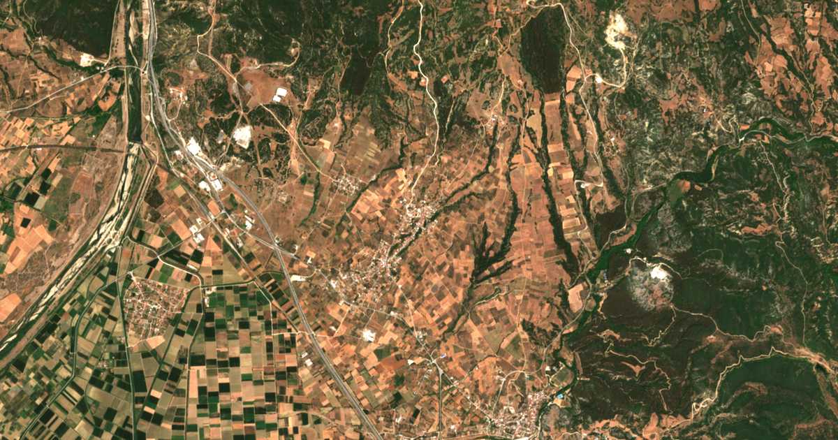 Mapa por satélite de Charopón