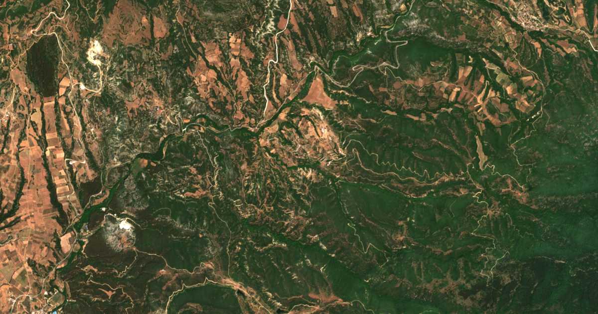 Mapa por satélite de Faiá Pétra