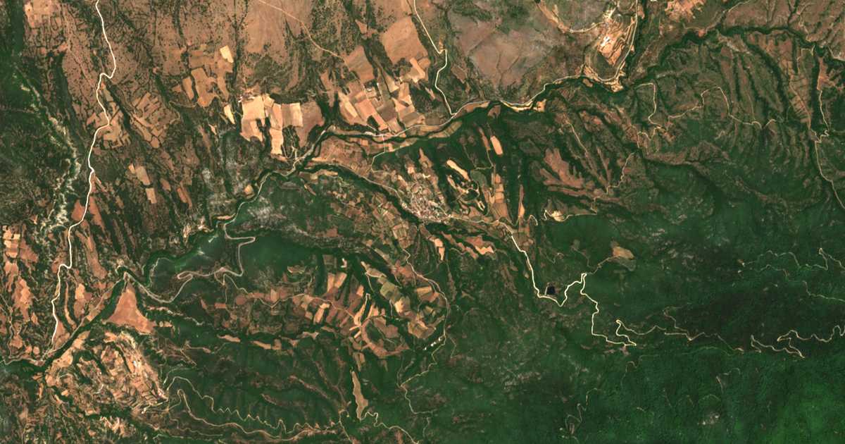Mapa por satélite de Kapnófyton
