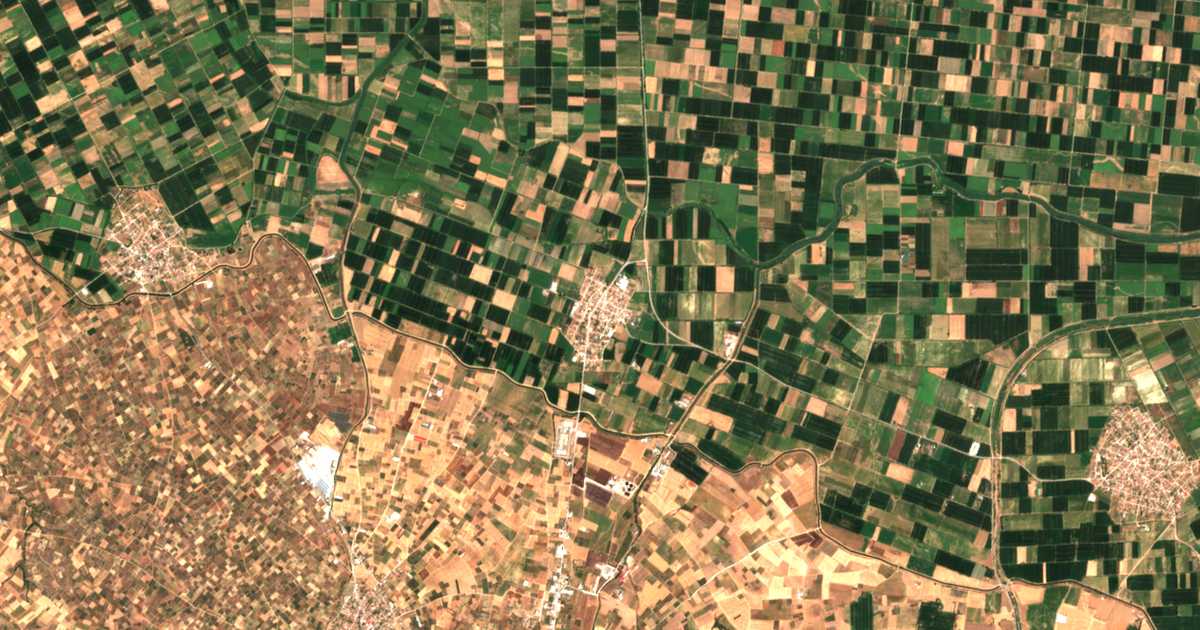 Mapa por satélite de Anthí