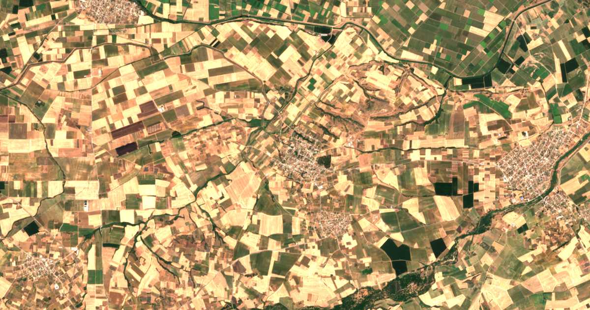 Mapa por satélite de Ívira