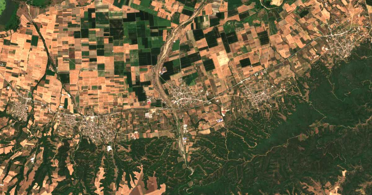 Mapa por satélite de Lagkadíkia