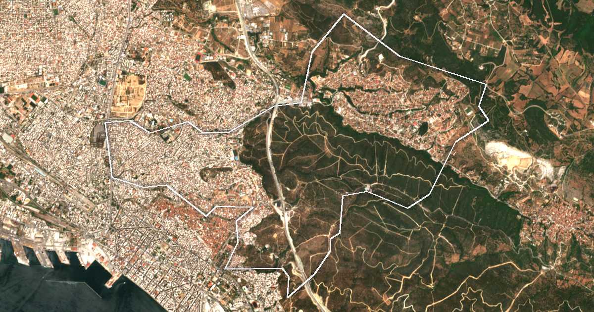 Imagen de satélite con el límite trazado: Neapoli-Sykies