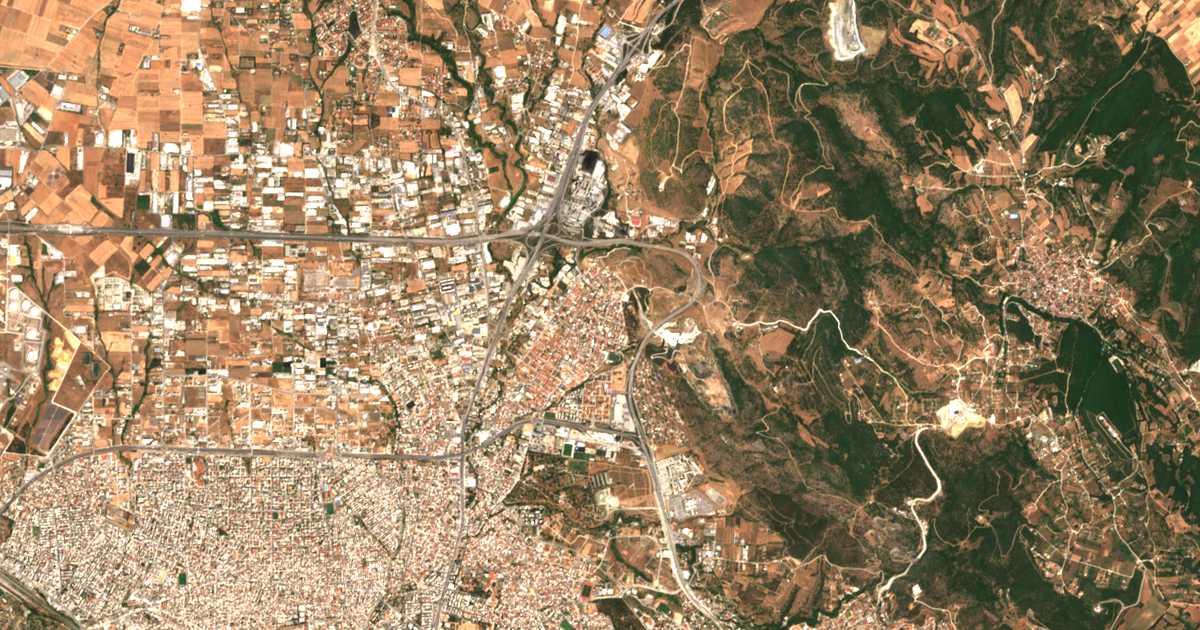 Mapa por satélite de Nueva Efkarpía