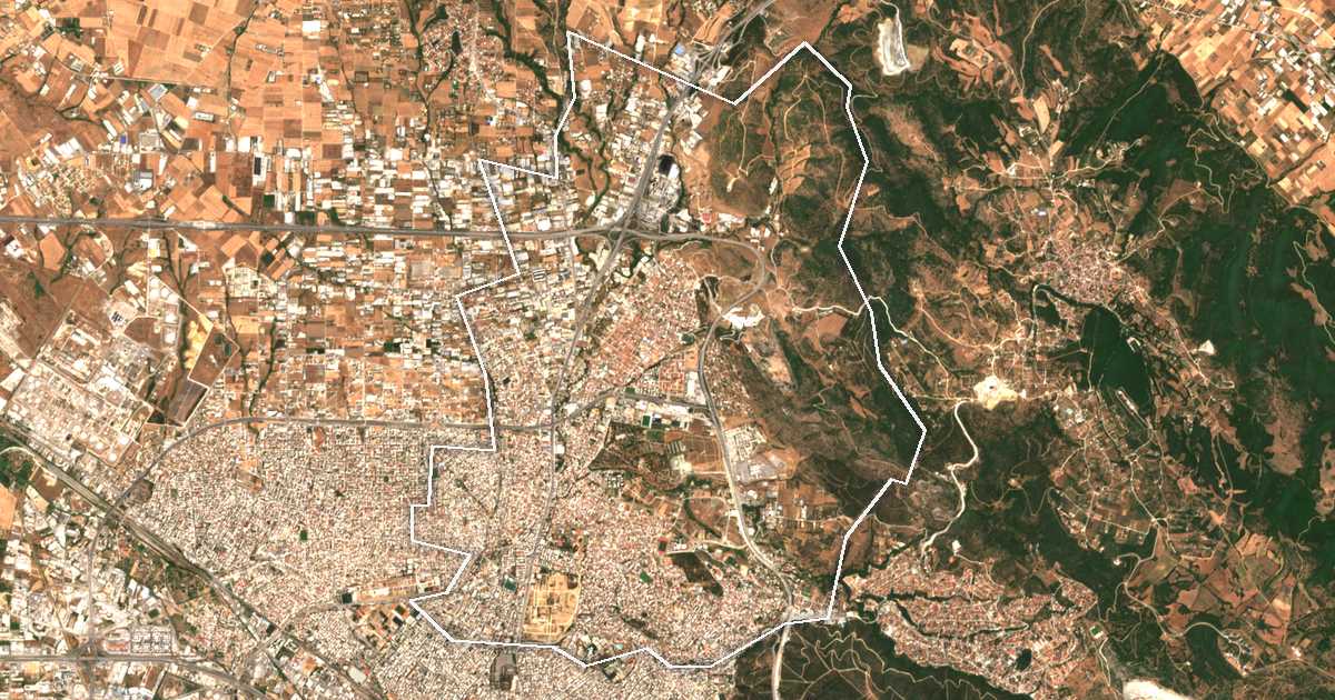 Imagen de satélite con el límite trazado: Pavlos Melas