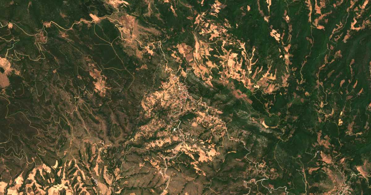 Mapa por satélite de Peristerá