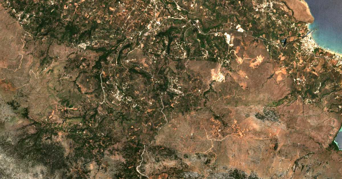 Mapa por satélite de Alíkampos