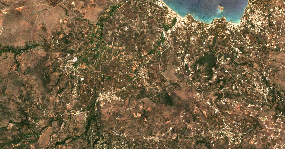Mapa por satélite de Arménoi