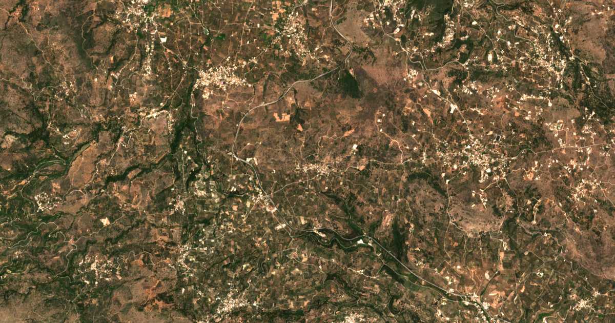 Mapa por satélite de Káina