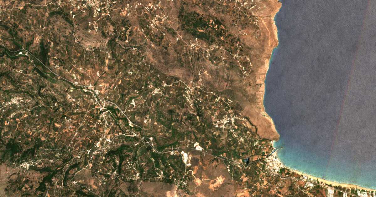 Mapa por satélite de Kalamítsion Amygdálion