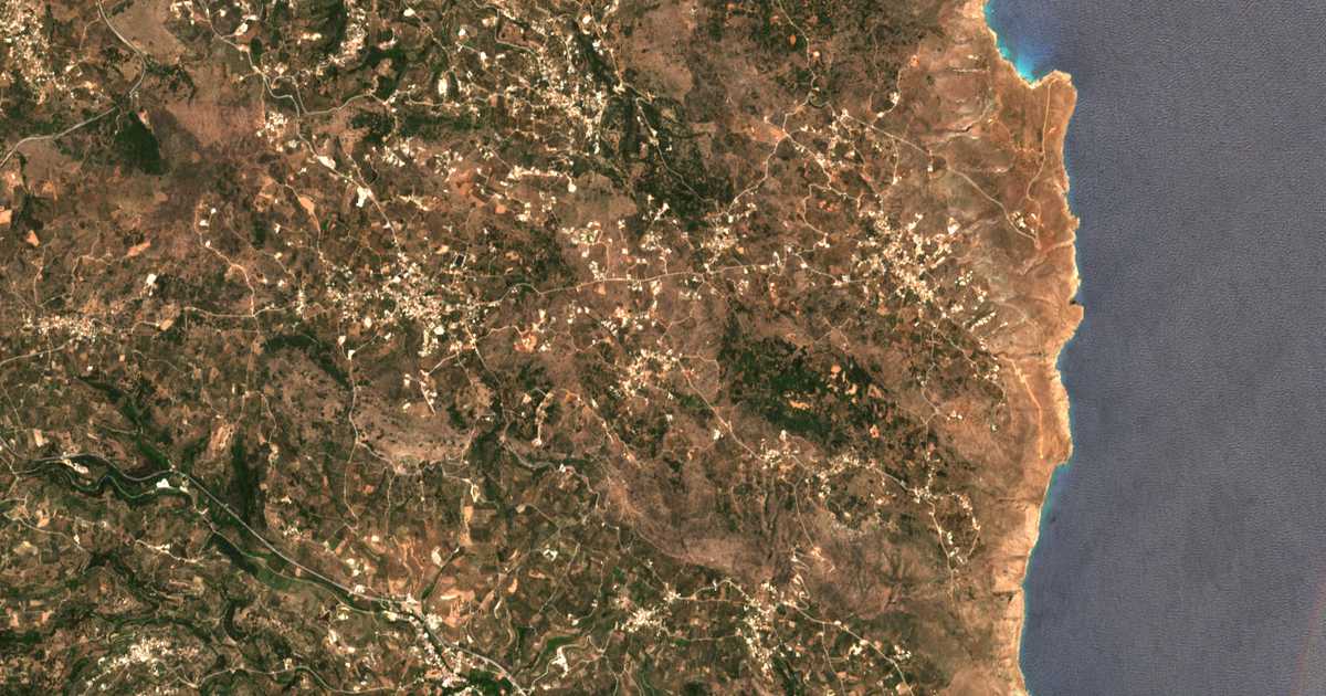 Mapa por satélite de Litsárda