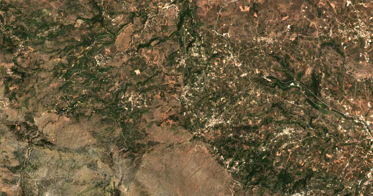 Mapa por satélite de Pemónia