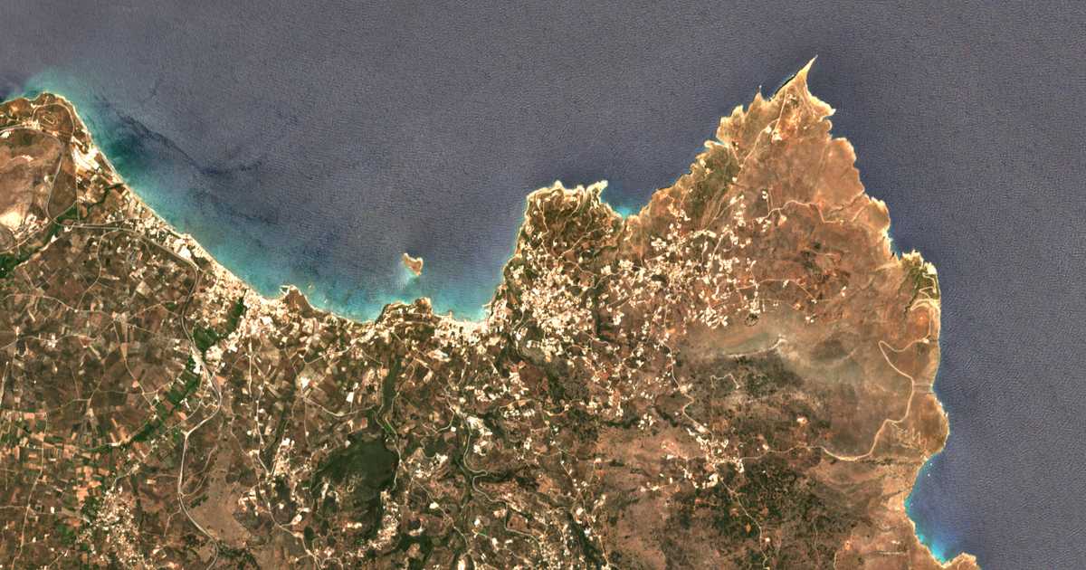 Mapa por satélite de Pláka
