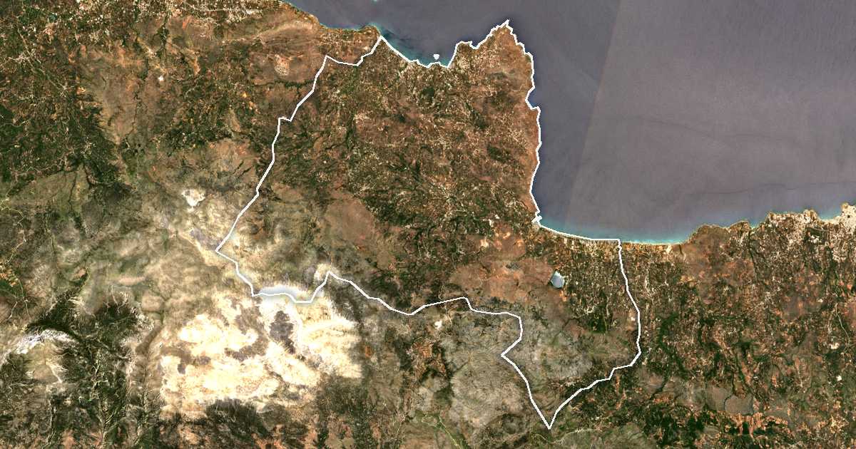 Imagen de satélite con el límite trazado: Apokóronas