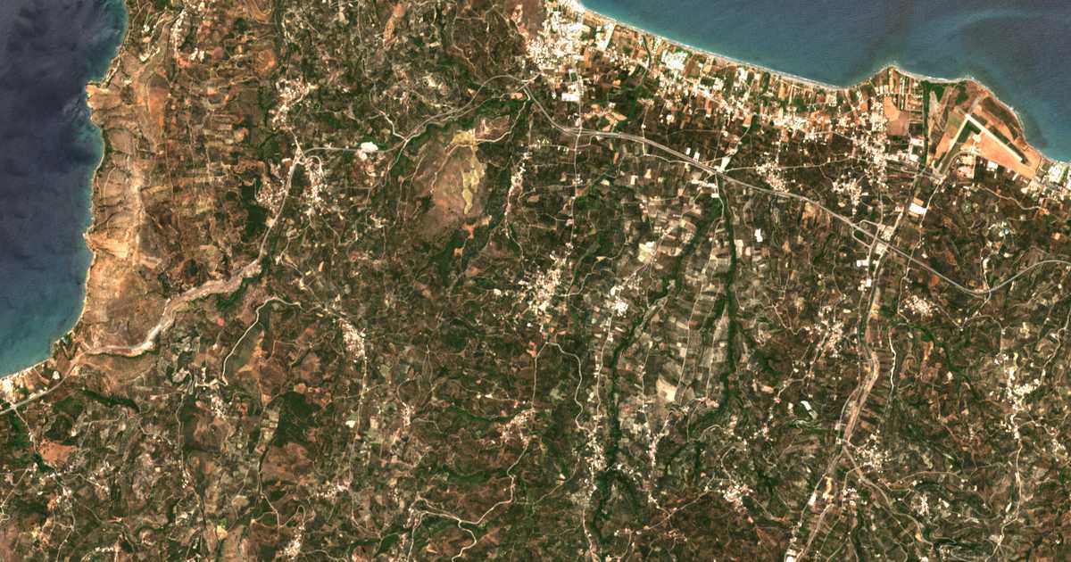 Mapa por satélite de Spiliá