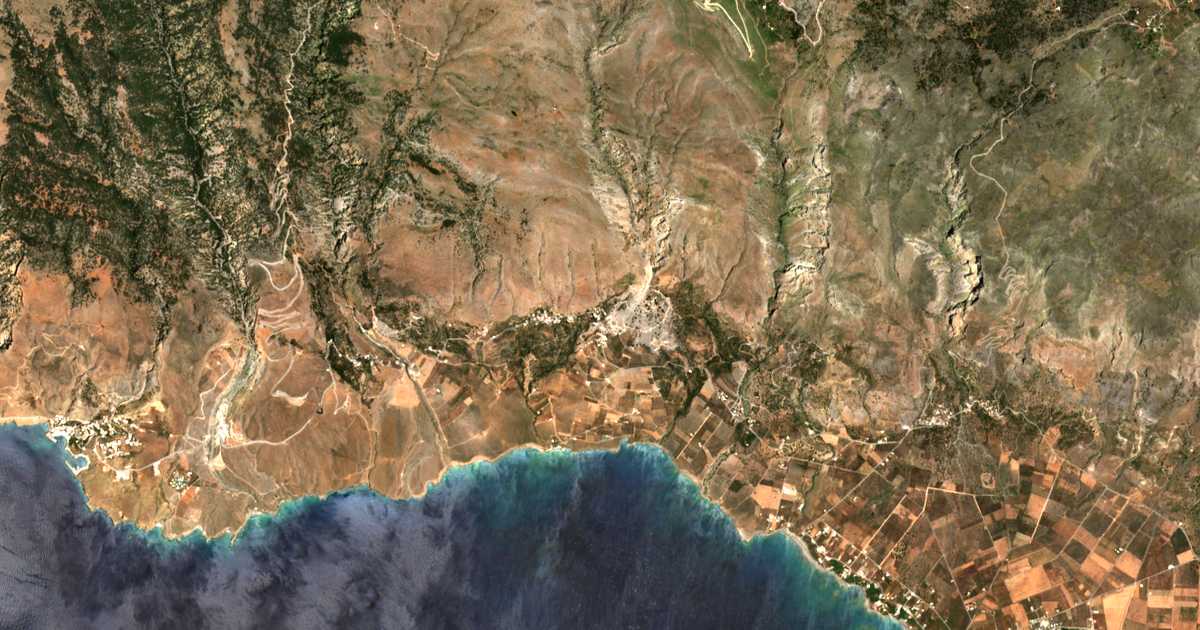 Mapa por satélite de Nomikianá