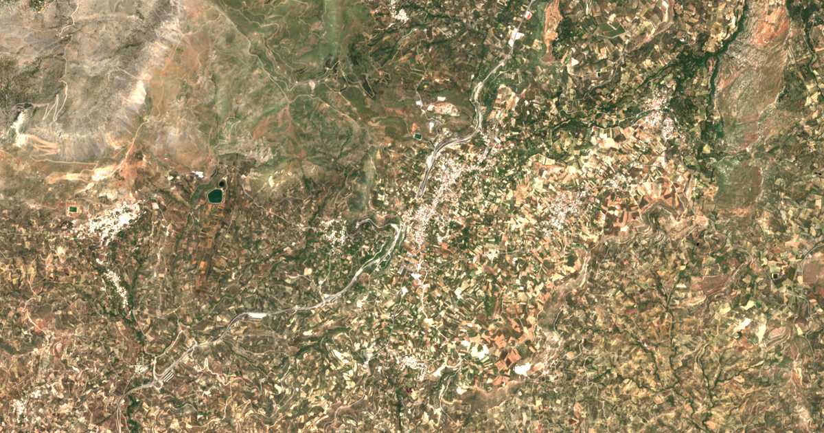 Mapa por satélite de Agía Varvára
