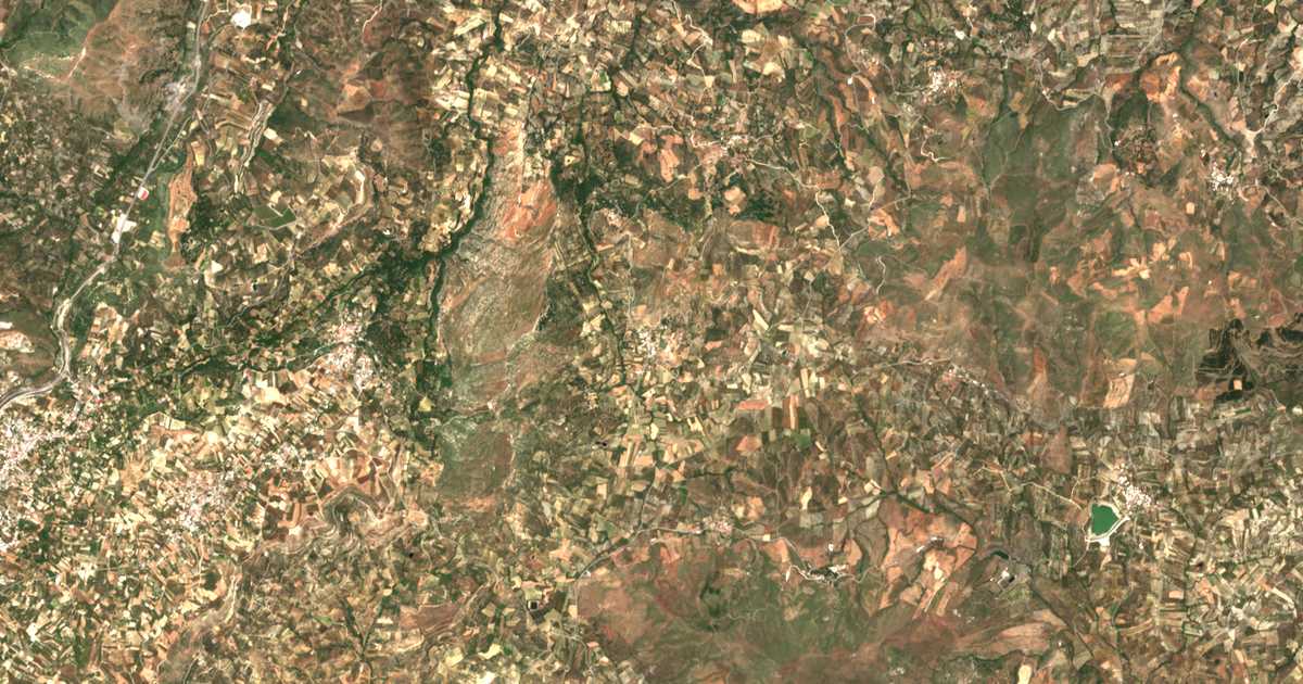 Mapa por satélite de Doúlion