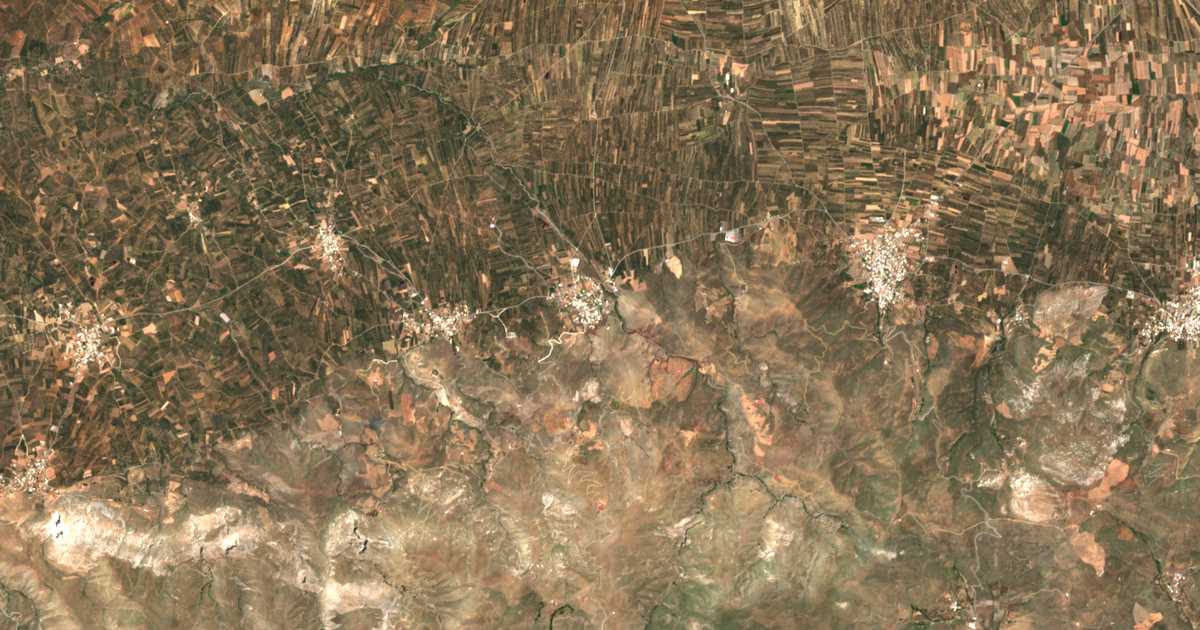 Mapa por satélite de Stérnai