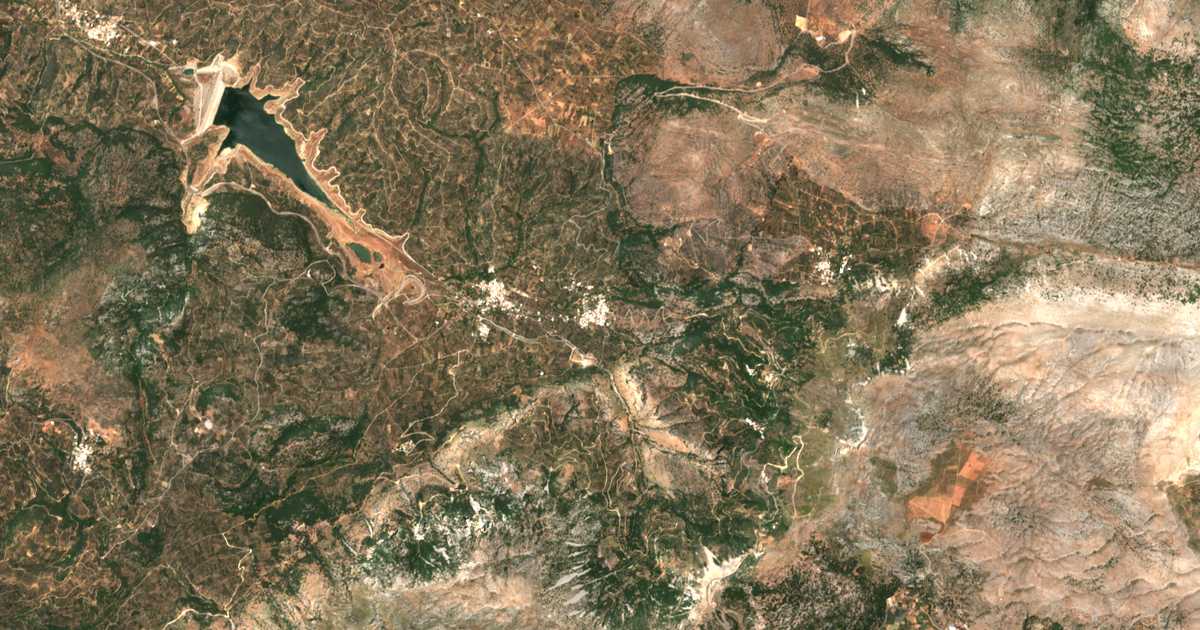 Mapa por satélite de Goníai