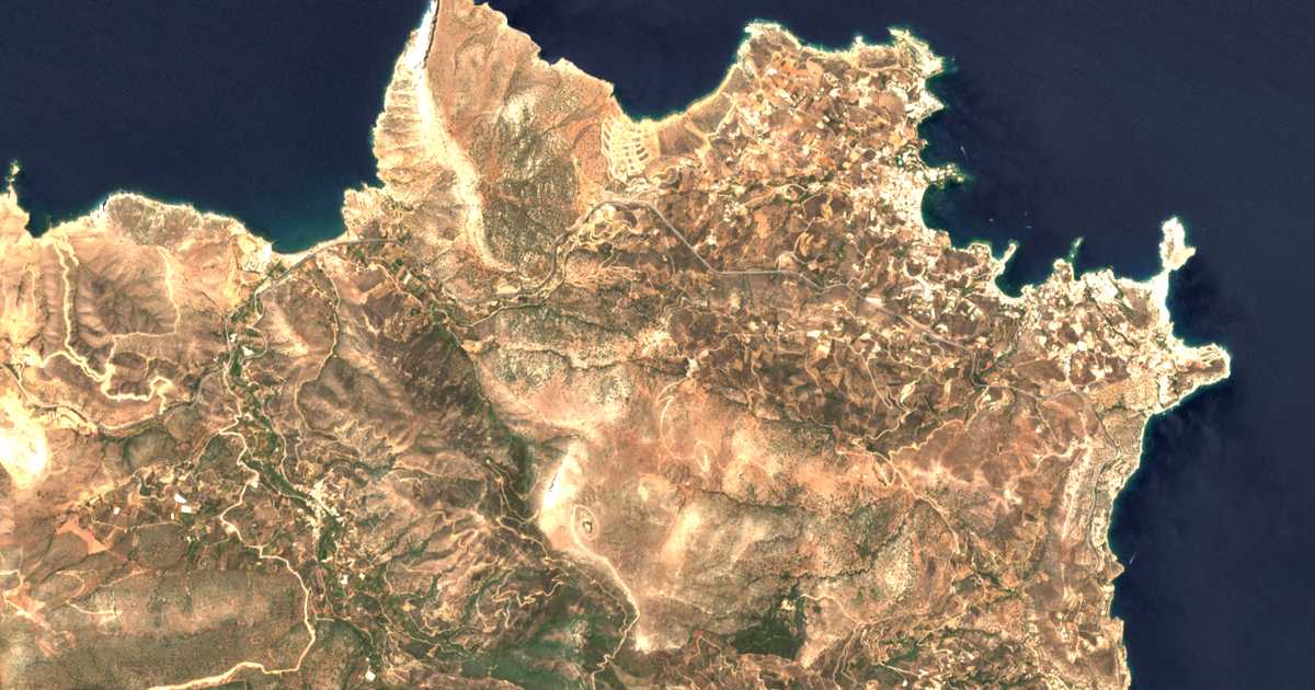 Mapa por satélite de Achláda