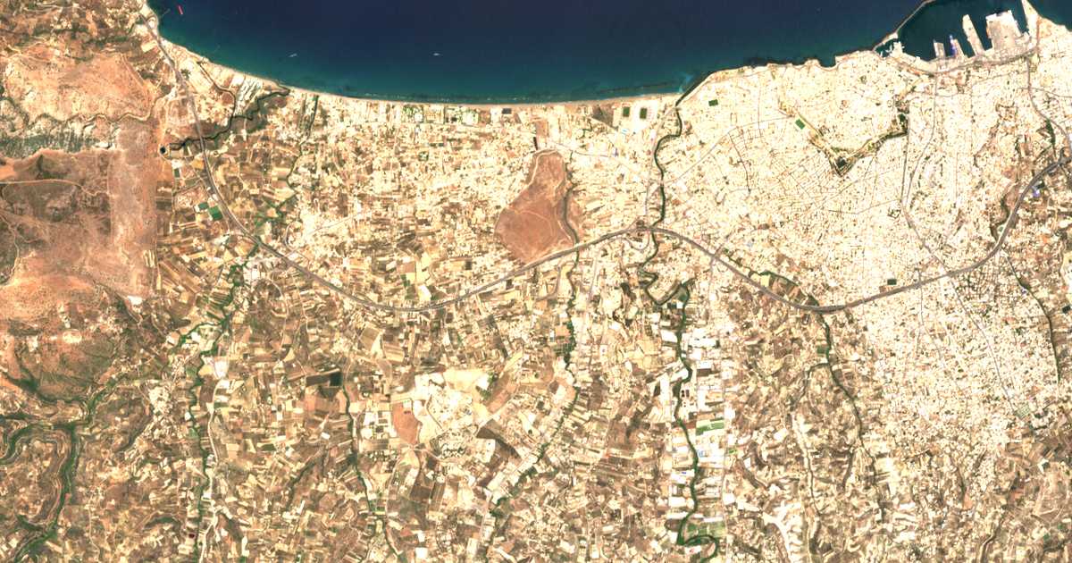Mapa por satélite de Ágioi Theódoroi