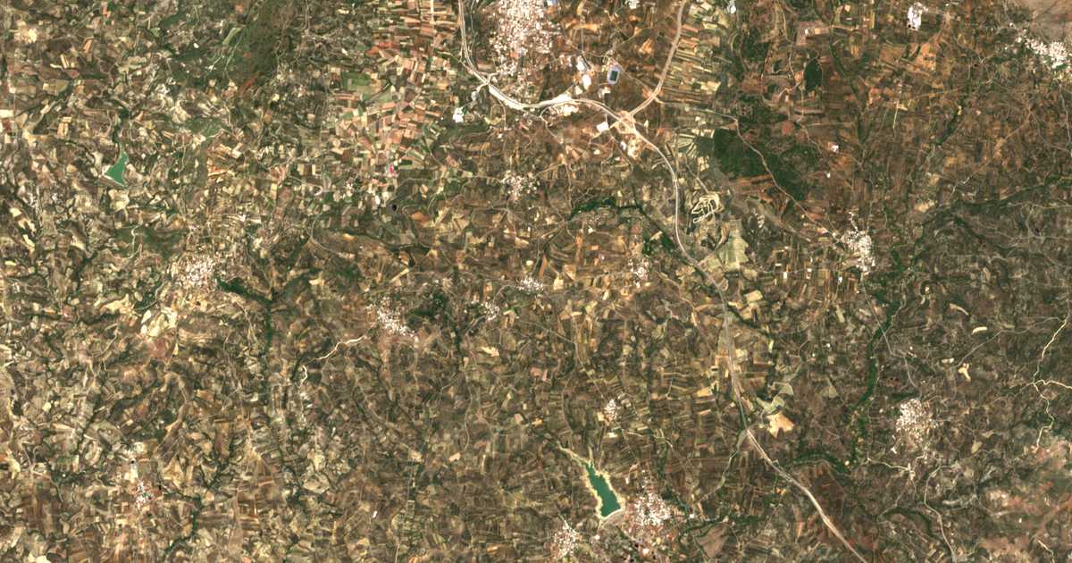Mapa por satélite de Áno Pouliá