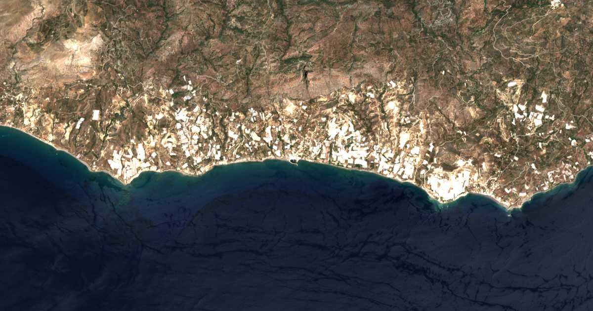 Mapa por satélite de Árvi