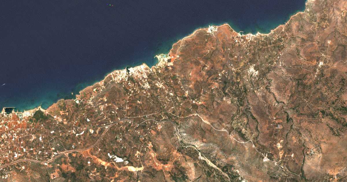 Mapa por satélite de Epáno Sísion